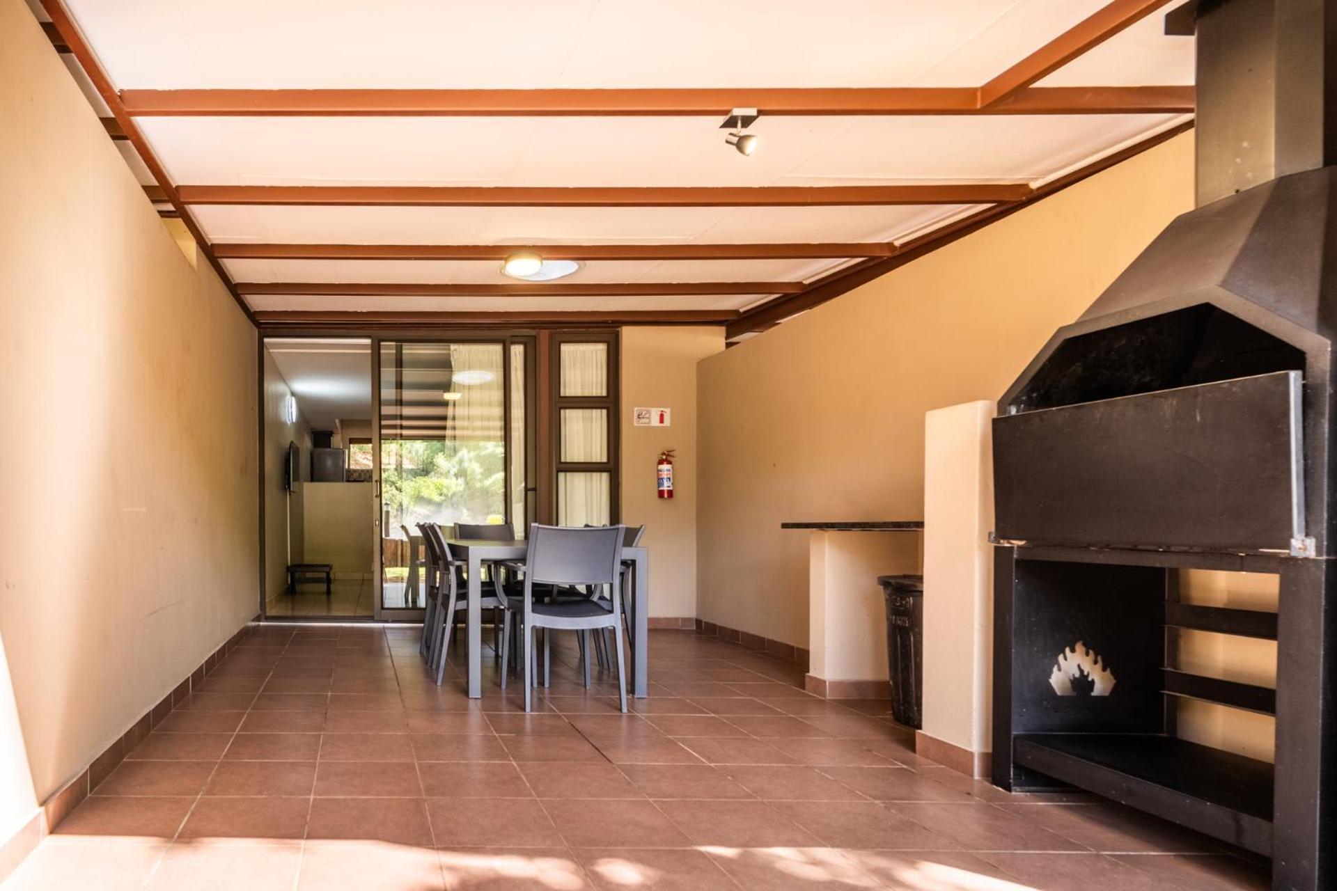 Hotel Atkv Klein-Kariba à Bela-Bela Extérieur photo